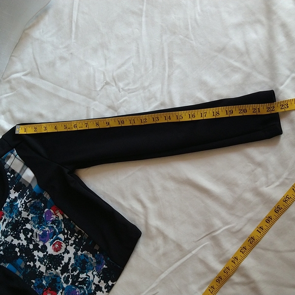 Nicole Miller long sleeve crop top and midi skirt size Xsmall - Picture 8 of 14